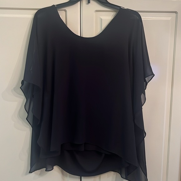 Dressy black blouse - Picture 5 of 5